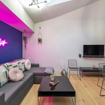 The Insta Playhouse - Covent Garden - By Frankie Says Apartment London Exterior photo