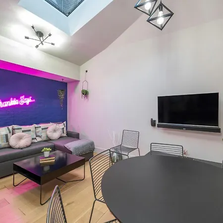 The Insta Playhouse - Covent Garden - By Frankie Says Apartment London Exterior photo